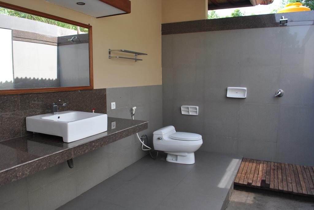 Kencana Garden Lembongan Exterior foto